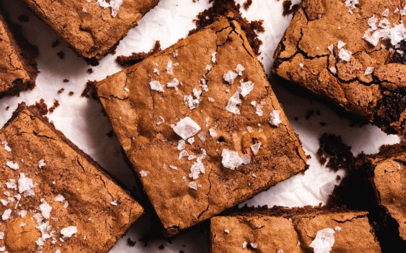 Brownies con yogurt al caffè