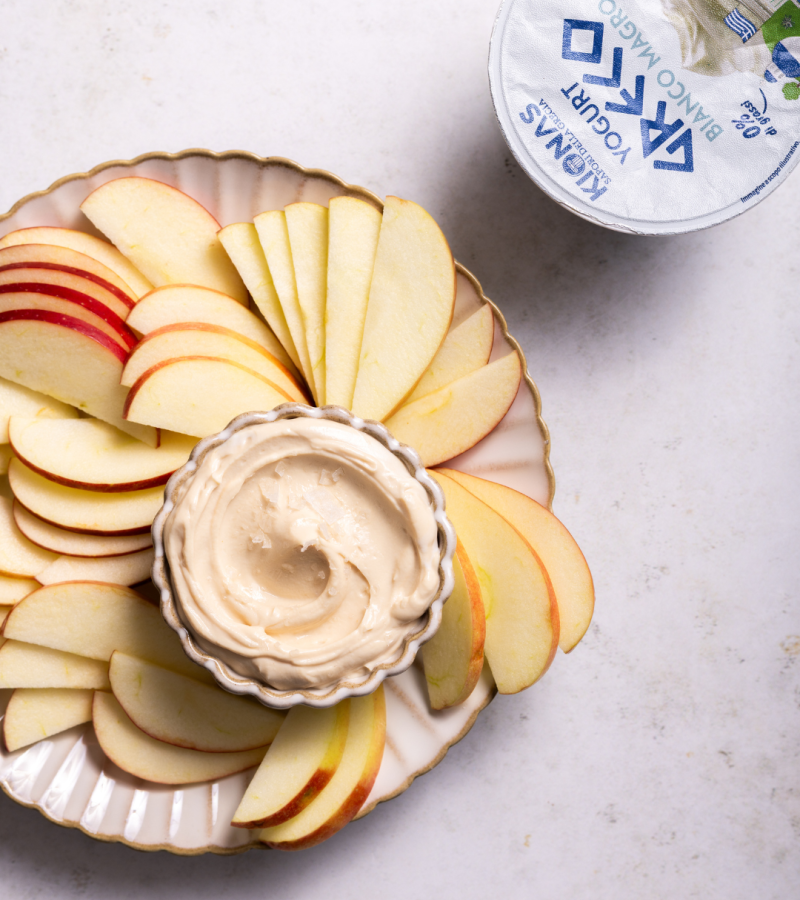 Peanut Butter Dip con yogurt greco